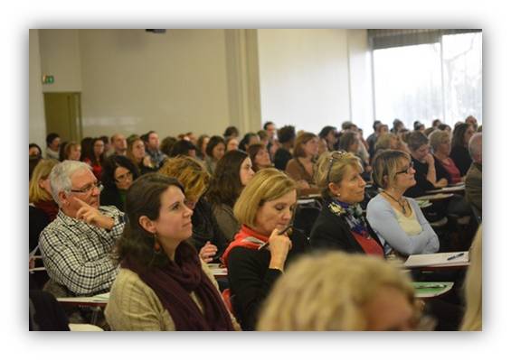 Photo du public assistant au colloque. 