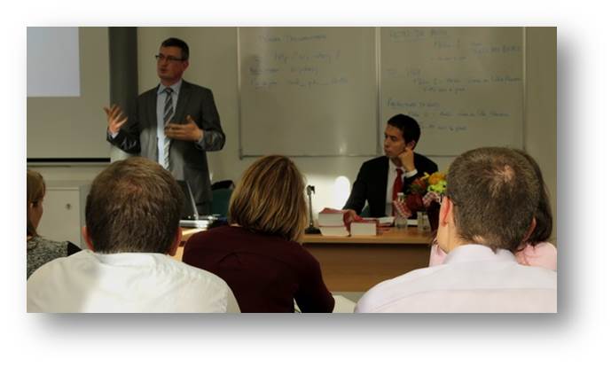 Damien CUVILLIER, magistrat chargé de mission auprès de la direction générale de l'ENPJJ et Frédéric PHAURE, du bureau des méthodes et de l'action éducative de la DPJJ.